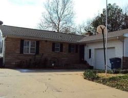 Pre-foreclosure Listing in W CHEROKEE AVE STILLWATER, OK 74075