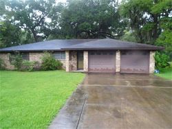 Pre-foreclosure Listing in BARBARA DR CLUTE, TX 77531