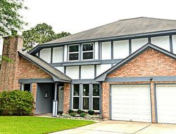 Pre-foreclosure in  DAWN CREEK LN Spring, TX 77388
