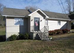 Pre-foreclosure in  SANFORD LN Oak Ridge, TN 37830
