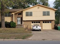 Pre-foreclosure in  S MISSISSIPPI ST Little Rock, AR 72205