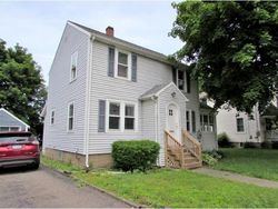 Pre-foreclosure in  KIMBLE RD Vestal, NY 13850
