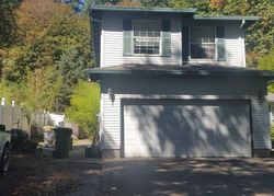 Pre-foreclosure in  BRIARWOOD RD Lake Oswego, OR 97034