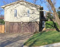 Pre-foreclosure in  BROADVIEW CIR Oklahoma City, OK 73127
