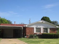 Pre-foreclosure in  NW 84TH ST Oklahoma City, OK 73114