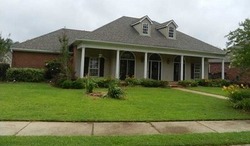 Pre-foreclosure in  PROVIDENCE DR Brandon, MS 39042