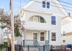  Pleasant St, Bridgeport CT