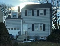 Pre-foreclosure Listing in ROSEDALE TER STRATFORD, CT 06614