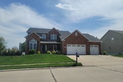 Pre-foreclosure in  GARVEY LN Edwardsville, IL 62025