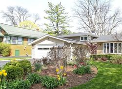 Pre-foreclosure in  HILL AVE Glen Ellyn, IL 60137