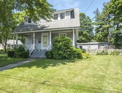 Pre-foreclosure Listing in RIVERSIDE AVE SOMERSET, MA 02726