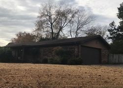 Pre-foreclosure in  N 25TH ST Ozark, AR 72949