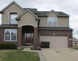 Island Lake Dr, Taylor MI