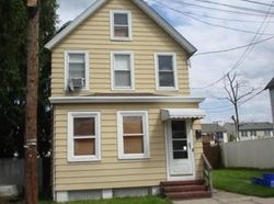  John St, Carteret NJ