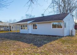 Pre-foreclosure Listing in WEYMOUTH DR ENFIELD, CT 06082