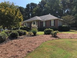 Surrey Park Trl, Duluth GA