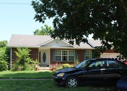 Pre-foreclosure in  IRIS DR Hendersonville, TN 37075