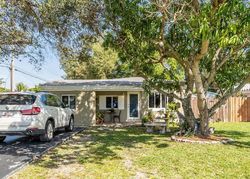 Pre-foreclosure in  NE 178TH ST Miami, FL 33162