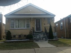 Pre-foreclosure in  W 67TH PL Chicago, IL 60629