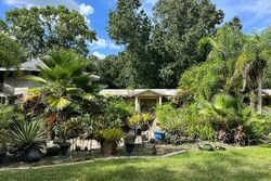  Pinetree Ln E, Lakeland FL