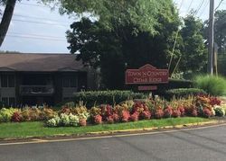 Pre-foreclosure Listing in COUNTRY CLUB LN POMONA, NY 10970