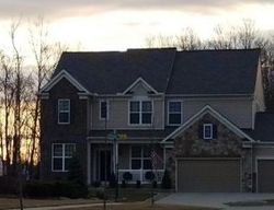 Pre-foreclosure in  ENNIS DR Strongsville, OH 44149