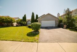 Pre-foreclosure in  MILLARD AVE Richton Park, IL 60471