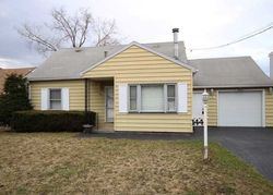 Pre-foreclosure in  TEAKWOOD DR Rochester, NY 14609