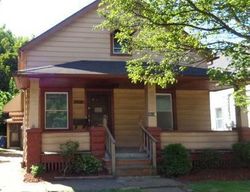 Pre-foreclosure in  E 57TH ST Cleveland, OH 44105