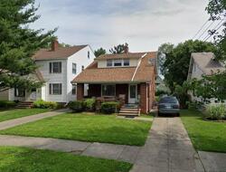 Pre-foreclosure in  ARCHMERE AVE Cleveland, OH 44144