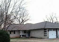 Pre-foreclosure in  EAGLE DR Oklahoma City, OK 73160