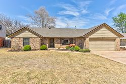 Pre-foreclosure in  SAINT HELENS DR Yukon, OK 73099