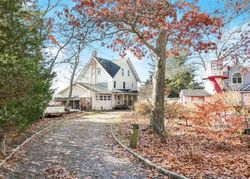 Pre-foreclosure Listing in OLE JULE LN MATTITUCK, NY 11952