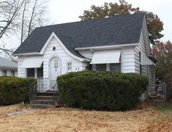 Pre-foreclosure in  W MAIN ST Belleville, IL 62226