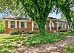 Pre-foreclosure in  HEYWARD DR Orangeburg, SC 29118