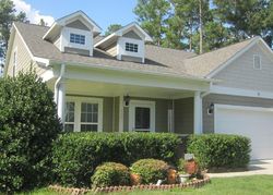 Pre-foreclosure in  MOULTRIE LN Aberdeen, NC 28315
