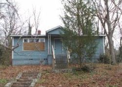 Pre-foreclosure in  CAULDER CIR Spartanburg, SC 29306
