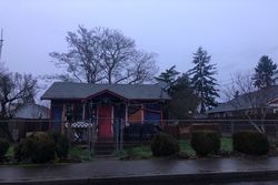 Pre-foreclosure in  E 30TH ST Vancouver, WA 98663