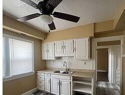 Pre-foreclosure in  FARRINGDON AVE Cleveland, OH 44105