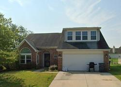 Pre-foreclosure in  EASTON POINT DR Greenwood, IN 46142