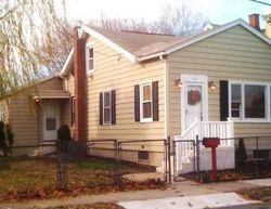 Pre-foreclosure in  PARK AVE Morrisville, PA 19067