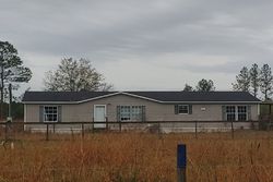 Pre-foreclosure Listing in SE 16TH AVE KEYSTONE HEIGHTS, FL 32656