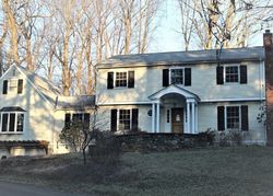 Pre-foreclosure Listing in BRYANT LN PLEASANTVILLE, NY 10570