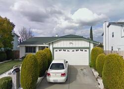 Pre-foreclosure in  PROSPECT WAY Suisun City, CA 94585