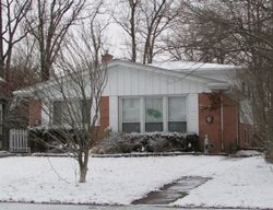 Pre-foreclosure Listing in GREENVIEW PL LAKE FOREST, IL 60045