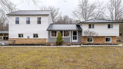Pre-foreclosure Listing in COUNTY LINE TURNPIKE RD SOUTHINGTON, OH 44470