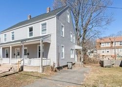 Pre-foreclosure in  COOPER HILL ST Manchester, CT 06040