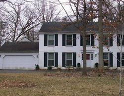 Pre-foreclosure Listing in KINGS CROSS DR LINCOLNSHIRE, IL 60069