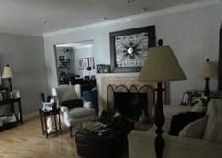  Dalesford Dr, La Puente CA