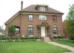 Pre-foreclosure Listing in N WALNUT ST DOVER, OH 44622